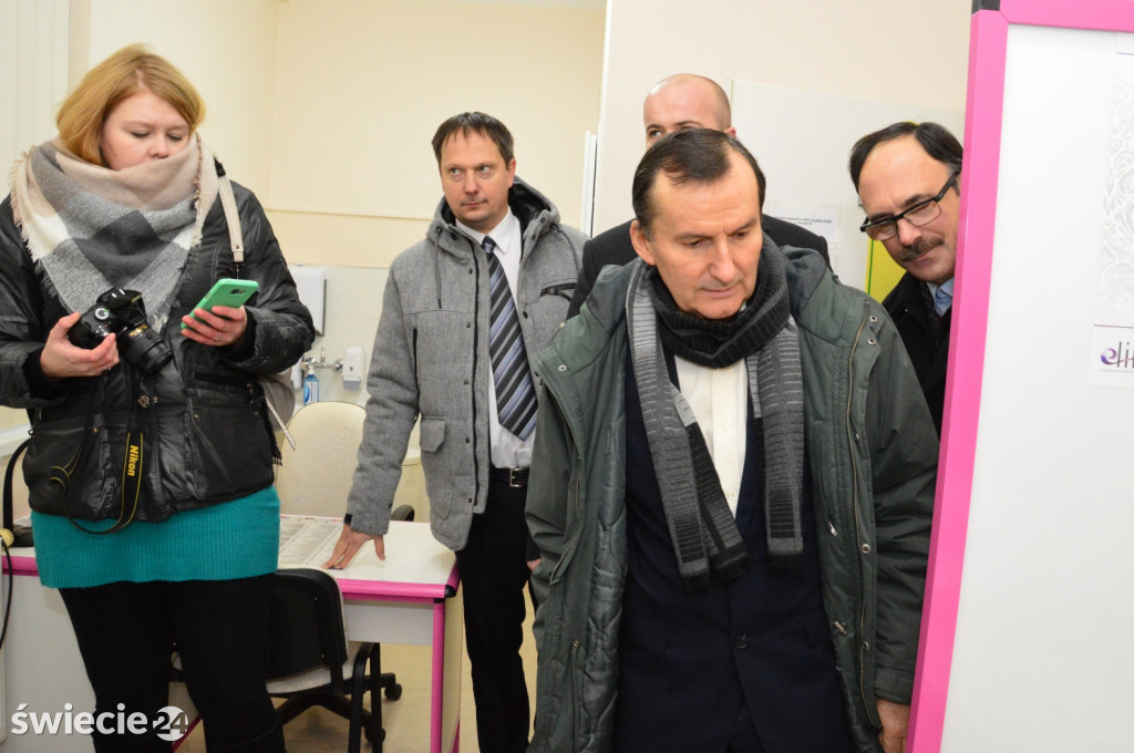 Nowa karetka w Zielonej Przychodni