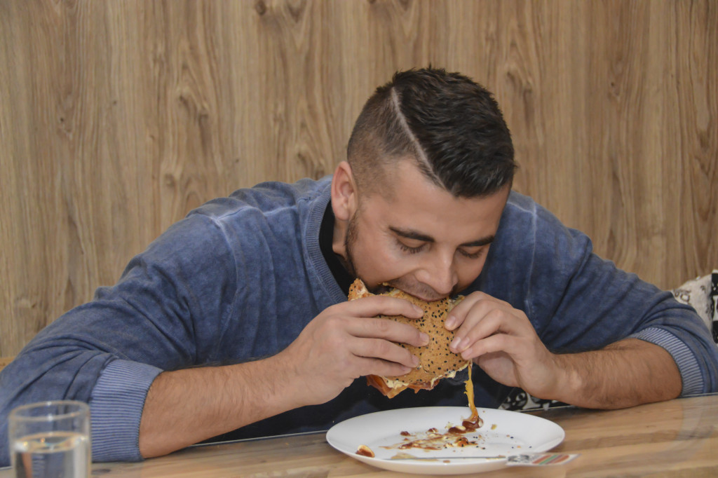 Czas na finał - do zjedzenia 3,5 kg burger!