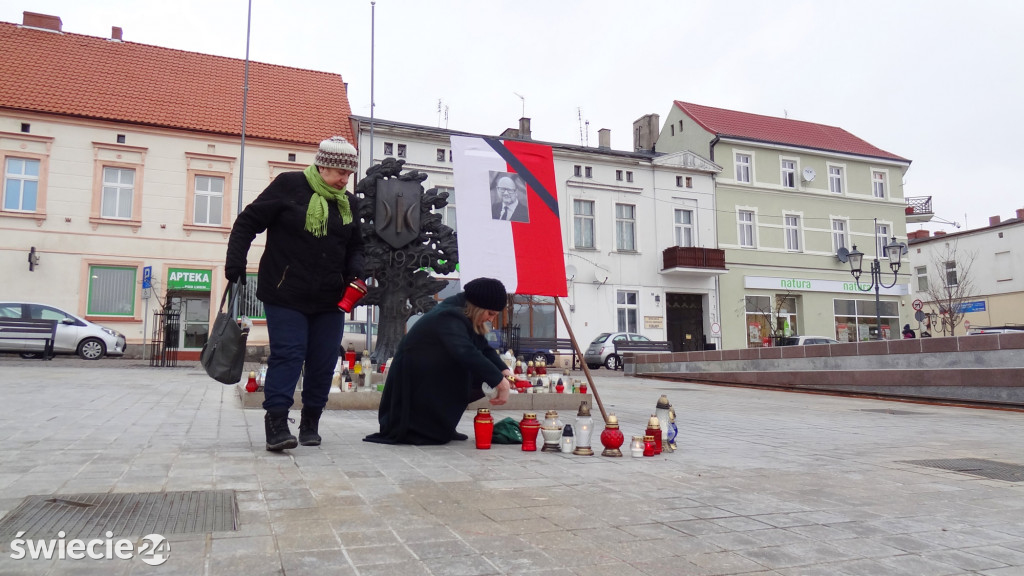 Świecianie upamiętnili Adamowicza