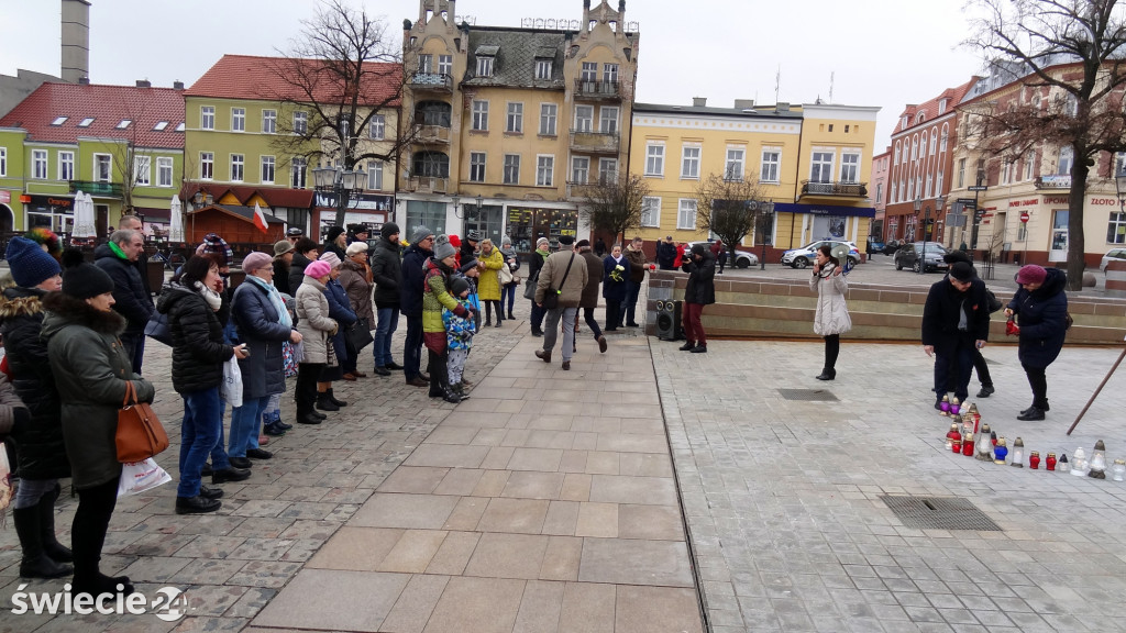 Świecianie upamiętnili Adamowicza