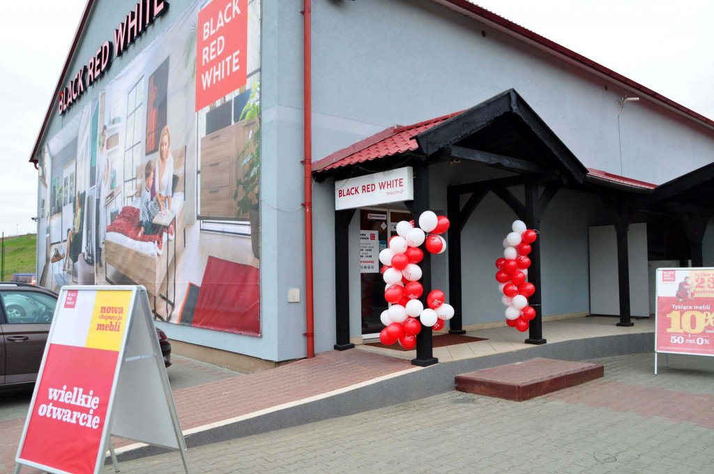Salon Black Red White w nowej odsłonie