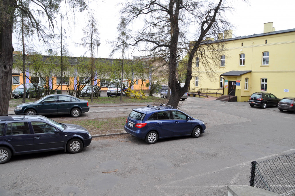 Zmodernizują teren przy szpitalu