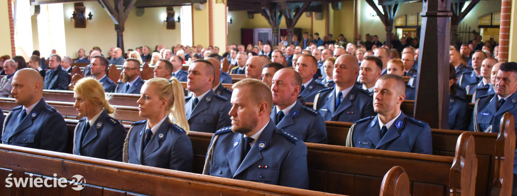 Z honorami pochowano policjanta