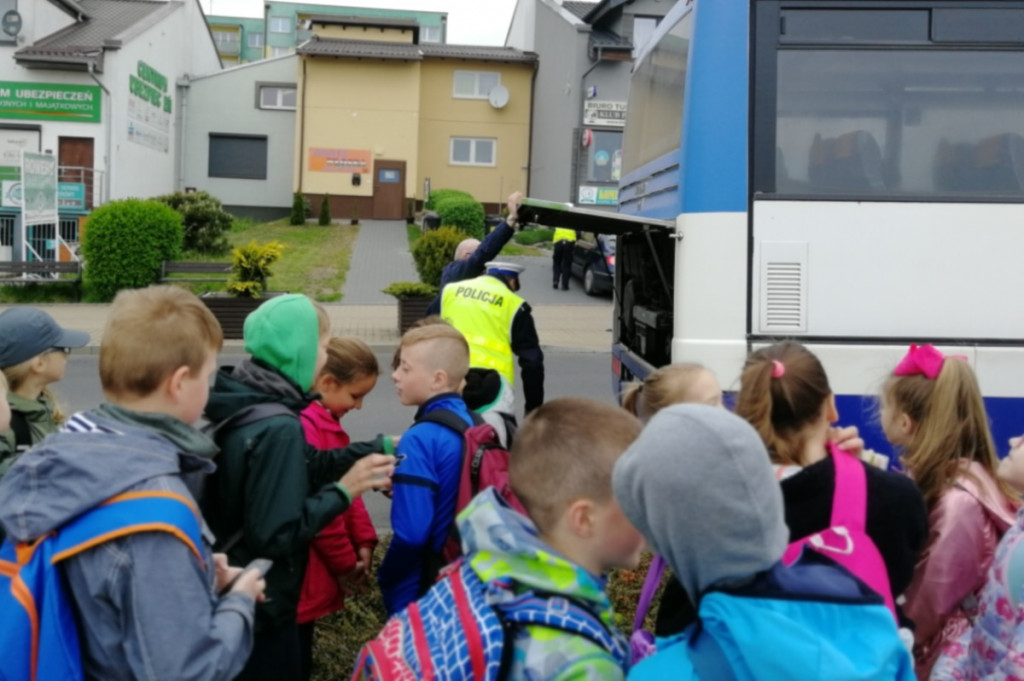 Autokar wycieczkowy zatrzymany