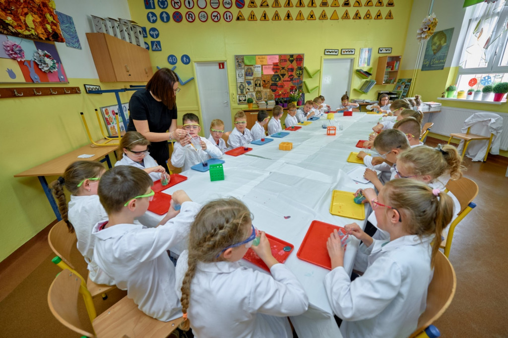 Naukowy piknik w SP 7