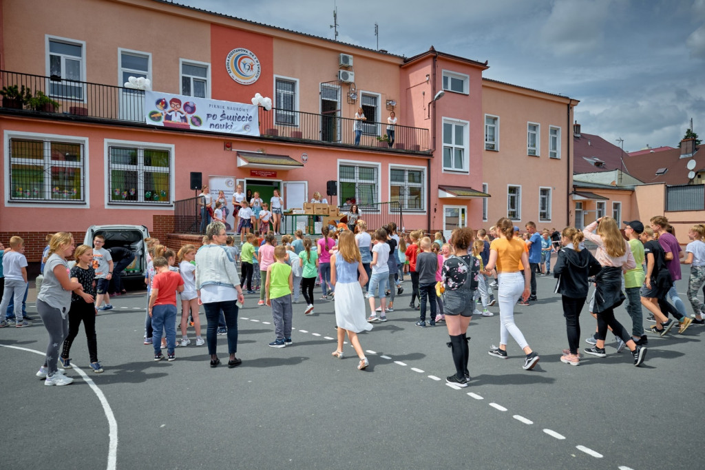 Naukowy piknik w SP 7