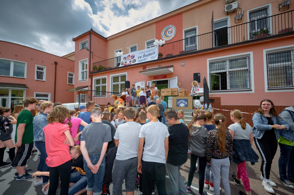 Naukowy piknik w SP 7