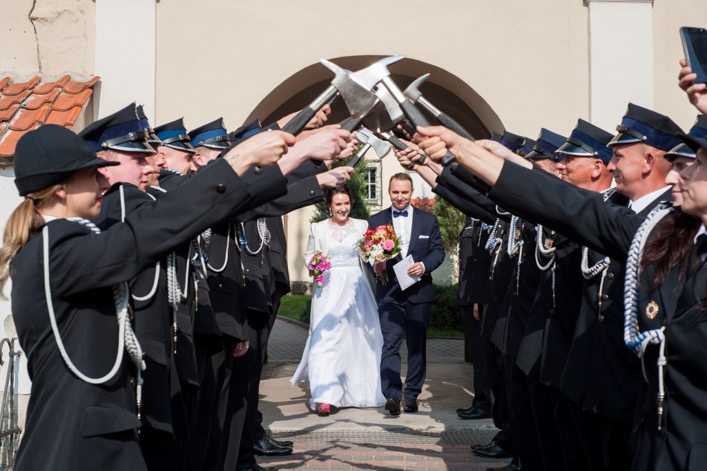 Strażacy na ślubie druhny Magdy
