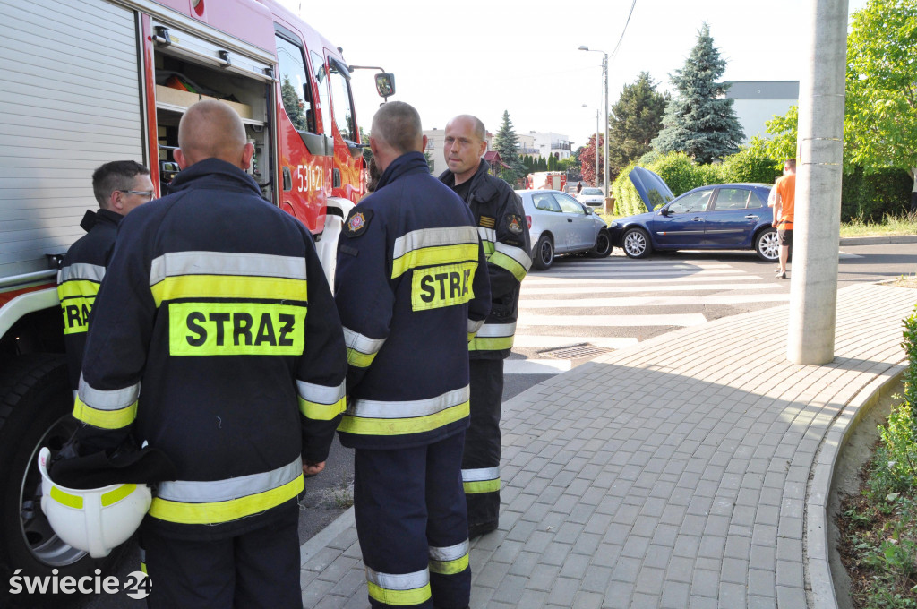 Zderzenie trzech osobówek