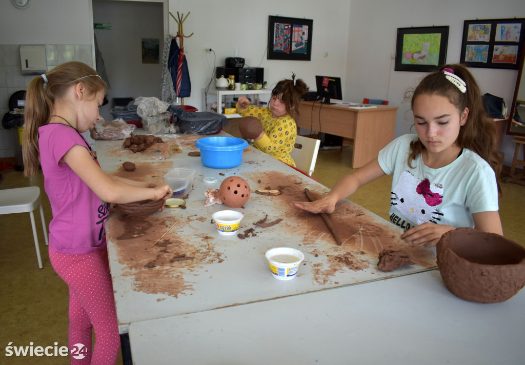 Warsztaty teatralne i ceramiczne