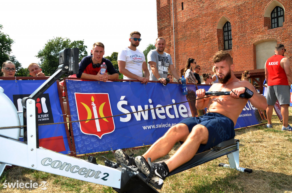 Siłacze i siłaczki rywalizowali pod zamkiem
