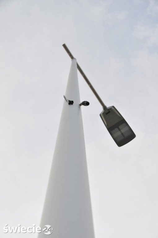 Nowe lampy na Wojska Polskiego