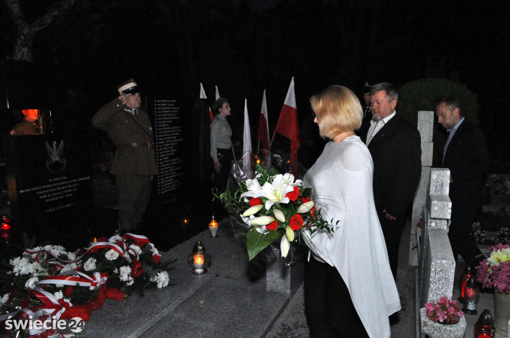 Odsłonięcie pomnika w Przechowie