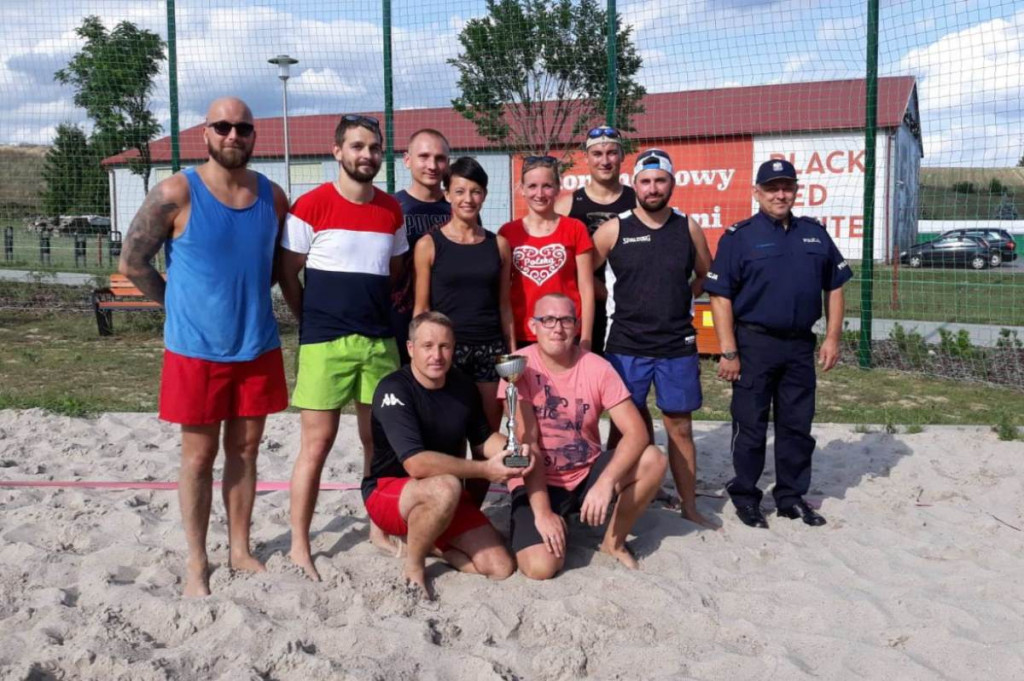 Turniej siatkówki policjantów