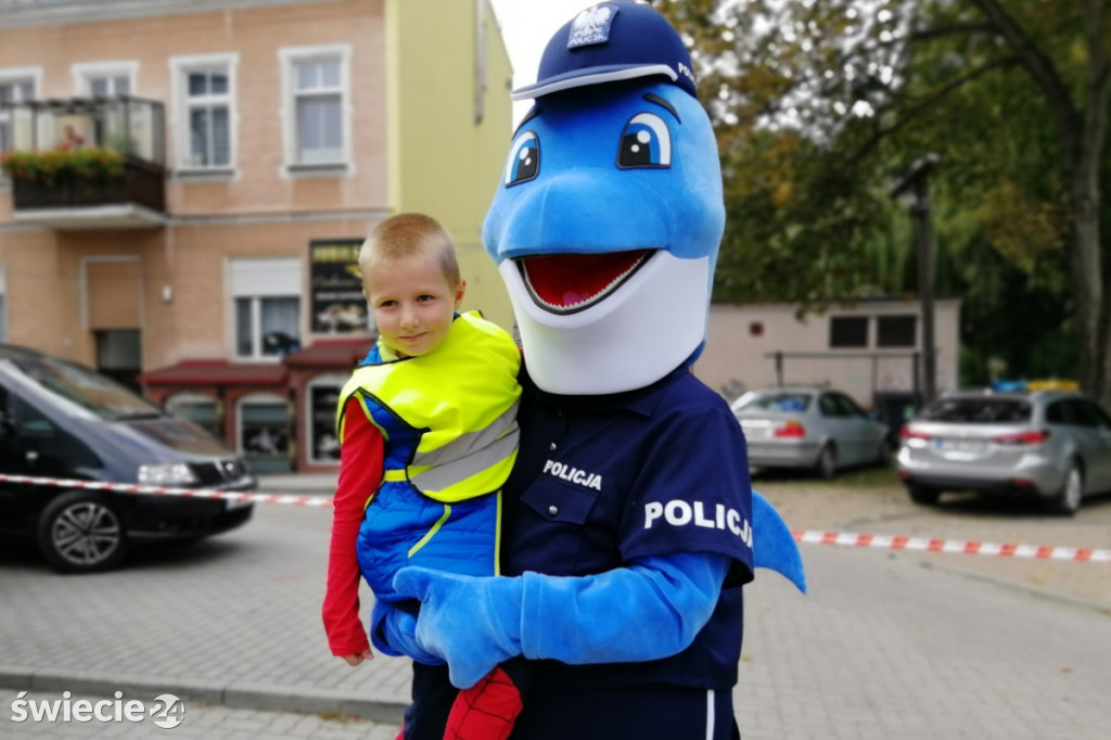 Polfinek i dzieci na pikniku GTU