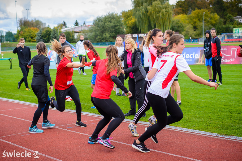 Festiwal sztafet na stadionie Wdy Świecie