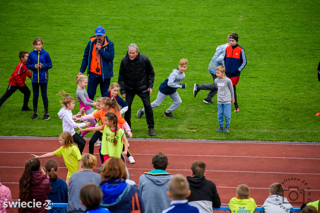 Festiwal sztafet na stadionie Wdy Świecie