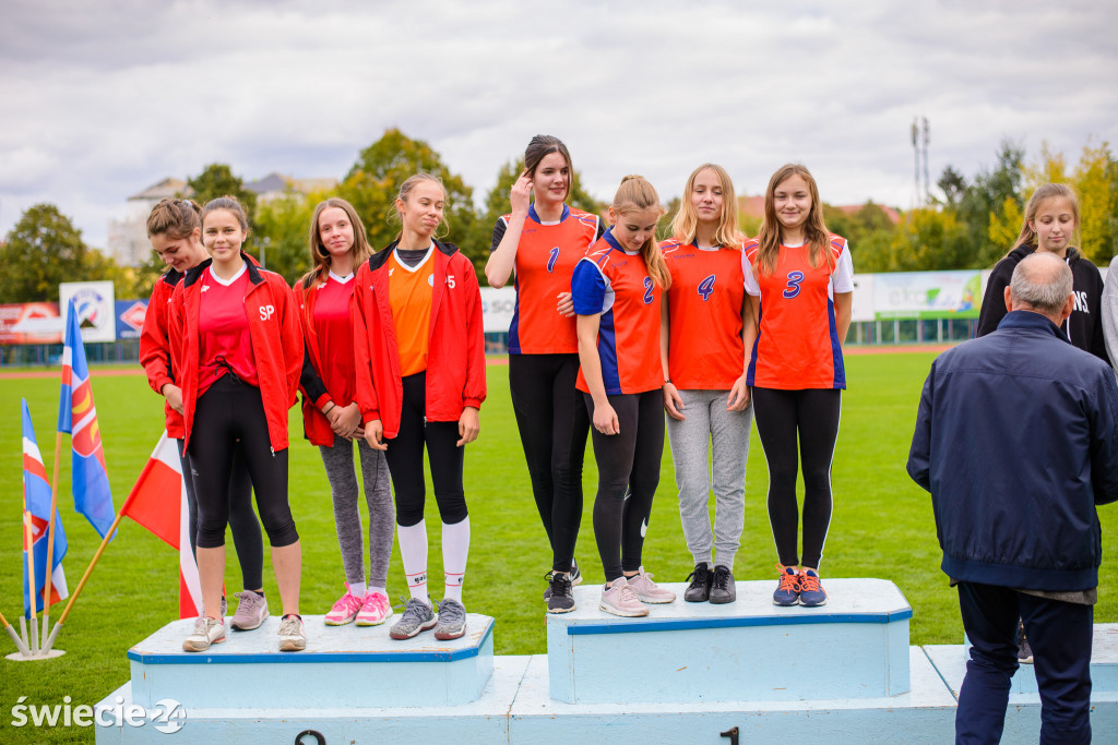 Festiwal sztafet na stadionie Wdy Świecie