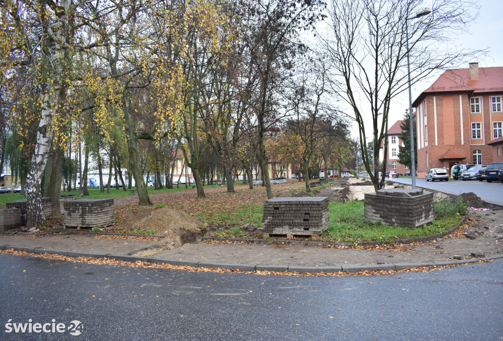 Miasto buduje parking przy ul. Hallera