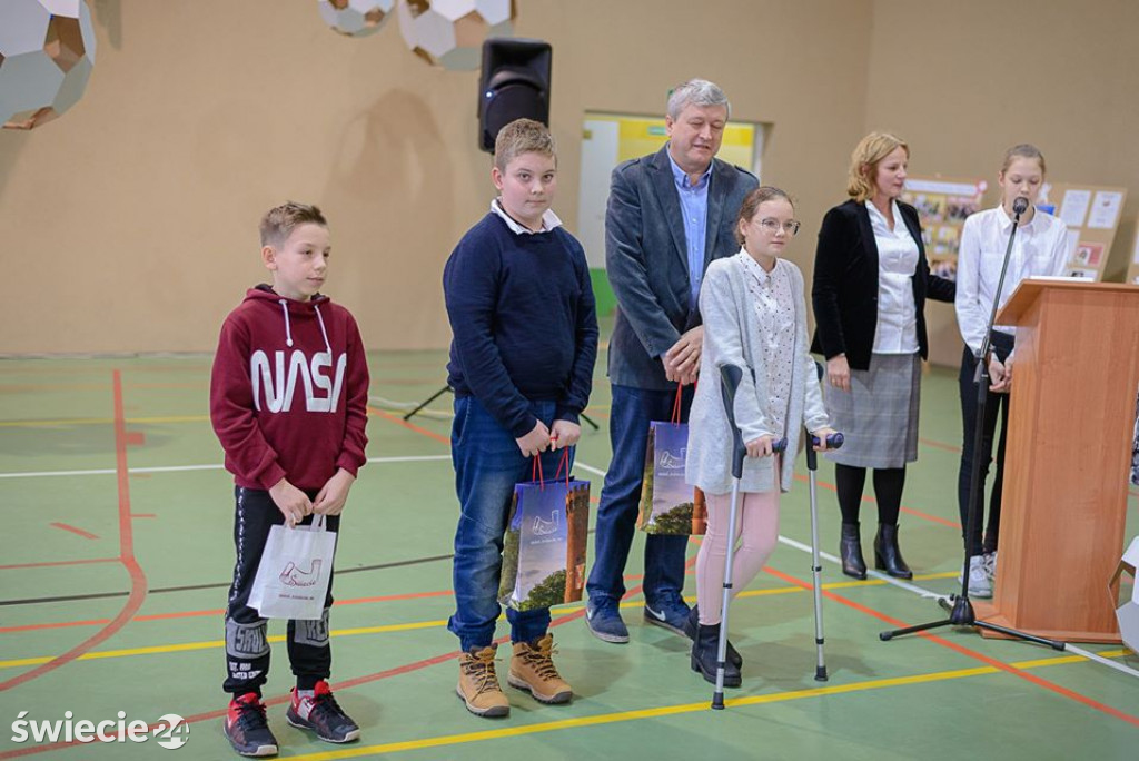 Otwarcie boisk przy SP 5 w Świeciu