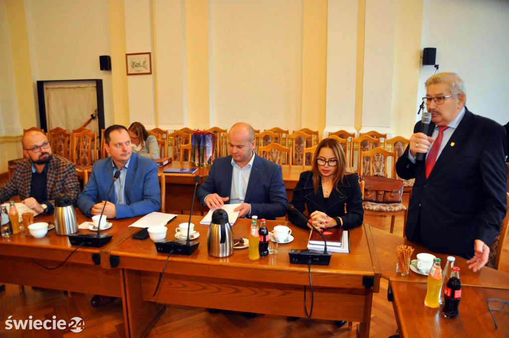 Drugie posiedzenie rady gospodarczej