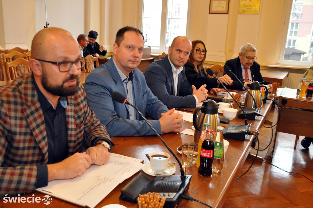 Drugie posiedzenie rady gospodarczej