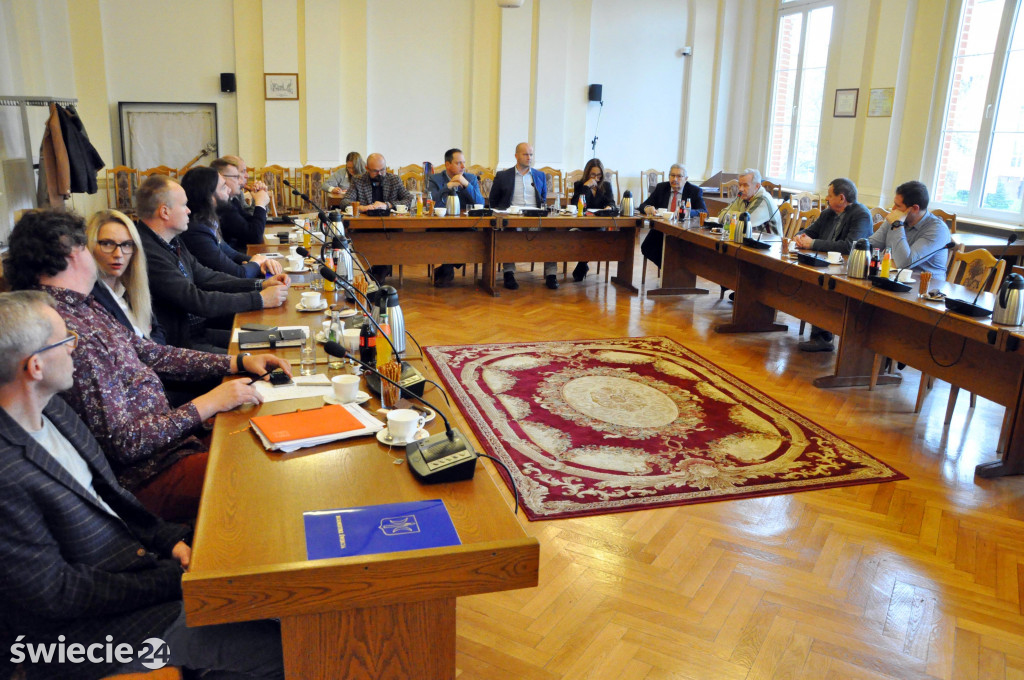 Drugie posiedzenie rady gospodarczej