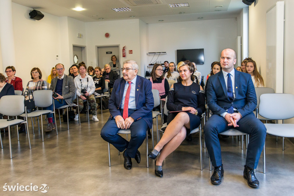 Wolontariusze nagrodzeni przez burmistrza