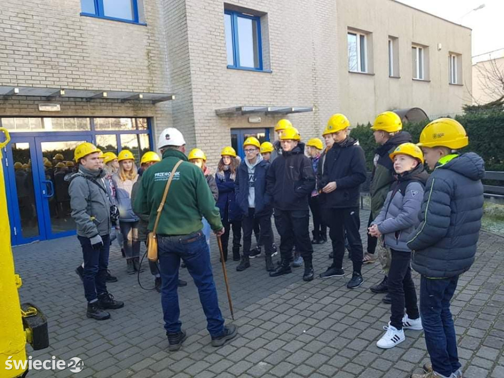 Harcerze przywieźli Betlejemskie Światło Pokoju