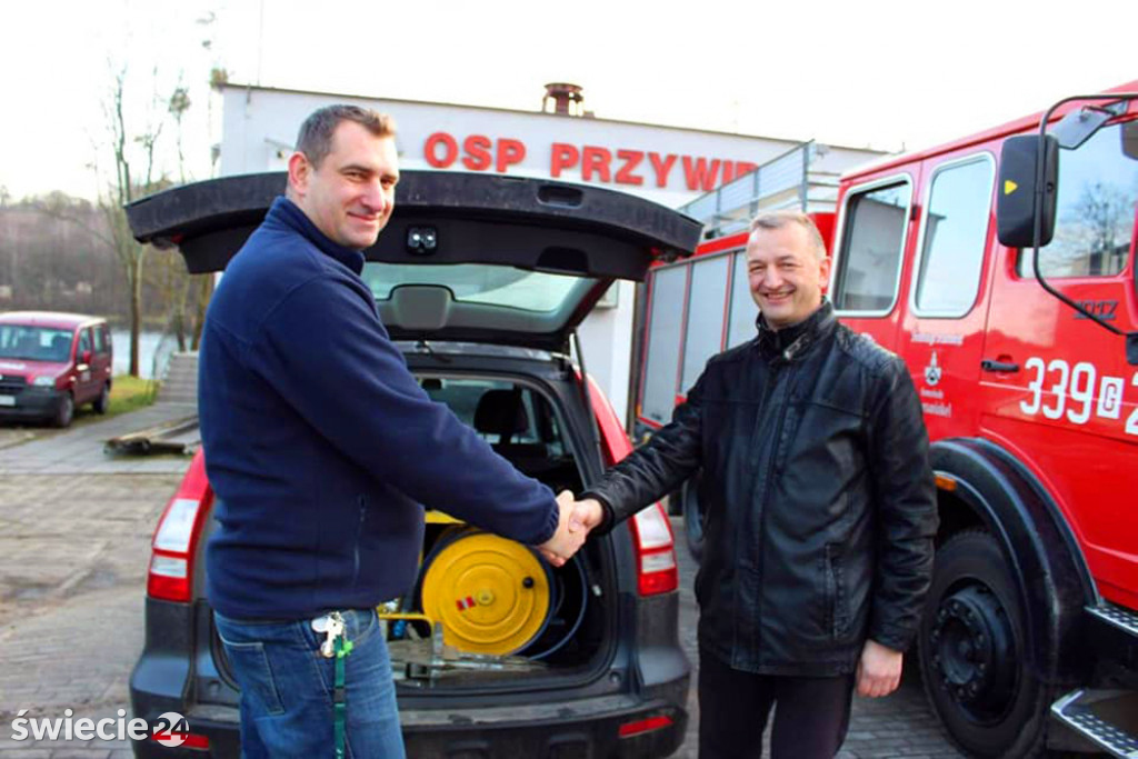 Strażacy z Parlina i Dzików dostali sprzęt