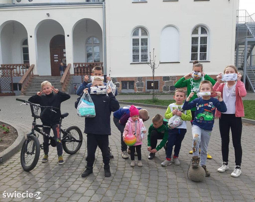 Kociewianki Szyją Maseczki