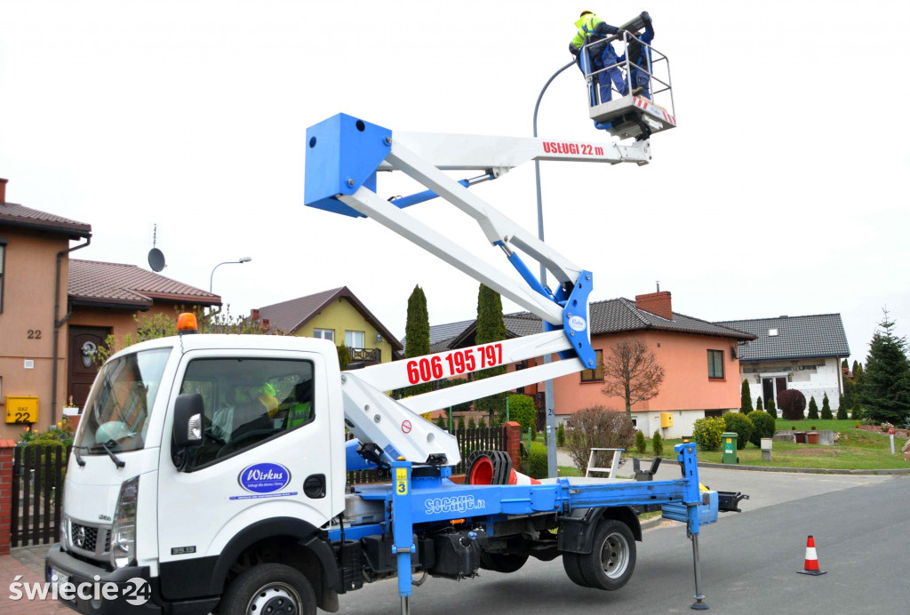 Kolejne ulice Świecia mają nowe lampy