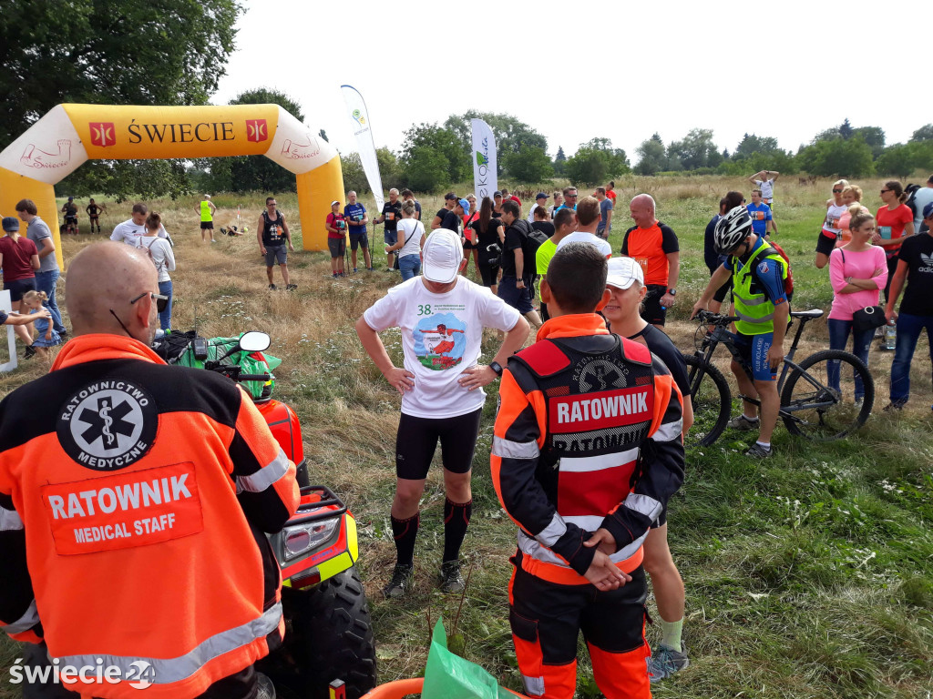 I Diabelski Bieg Terenowy i Marsz Nordic Walking