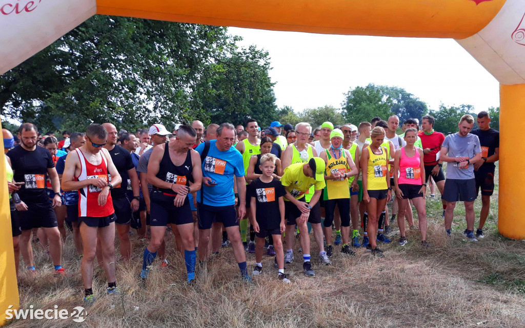 I Diabelski Bieg Terenowy i Marsz Nordic Walking