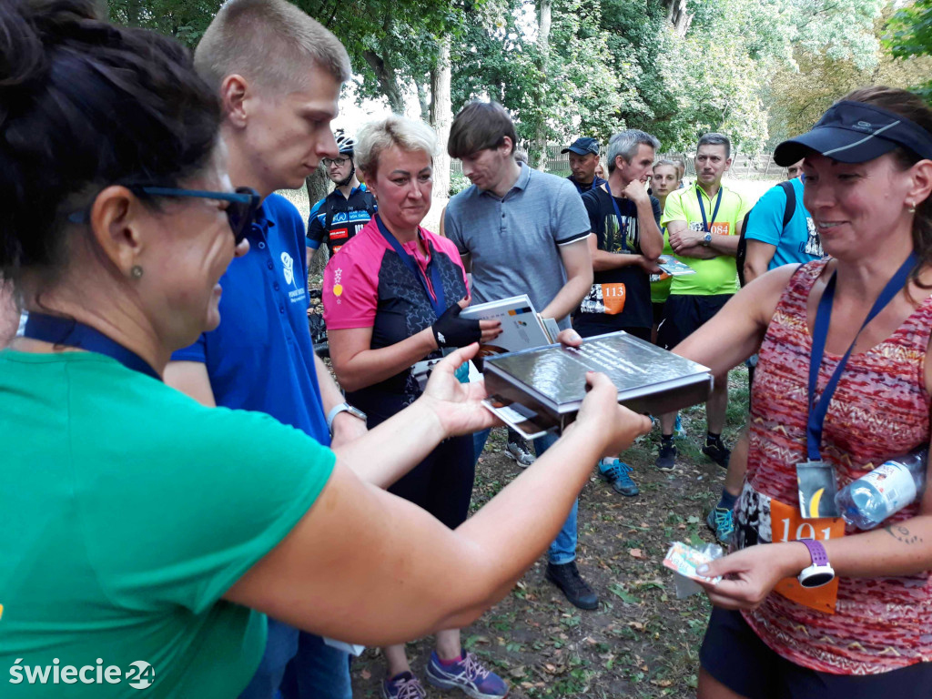 I Diabelski Bieg Terenowy i Marsz Nordic Walking