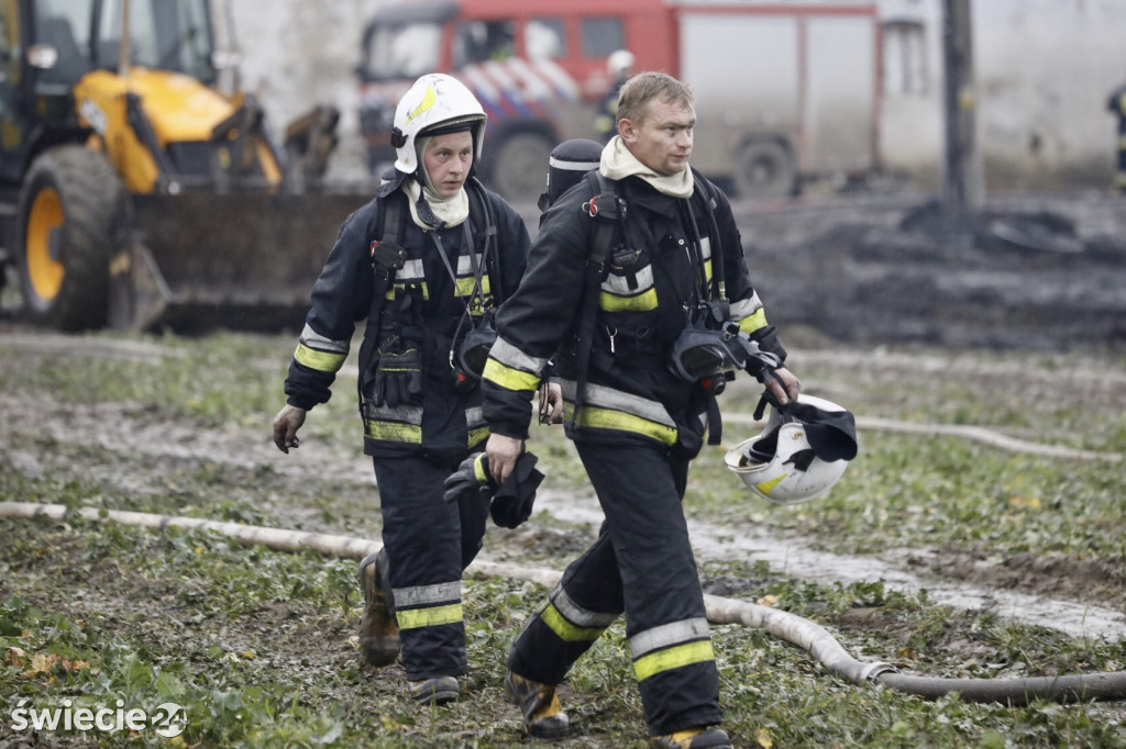 Dogasa pożar składowiska opon w Raciniewie