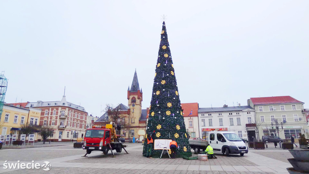 Nowe ozdoby świąteczne ustroją Świecie