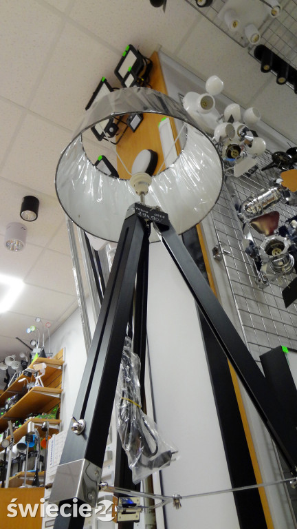 Nowoczesny design lamp w sklepie ART-LED
