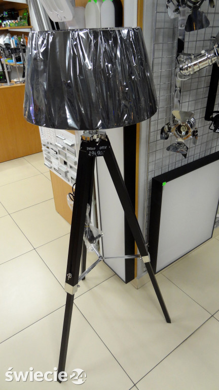 Nowoczesny design lamp w sklepie ART-LED