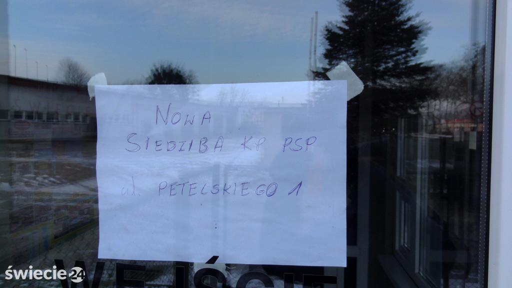 Opuszczone budynki po straży pożarnej czekają