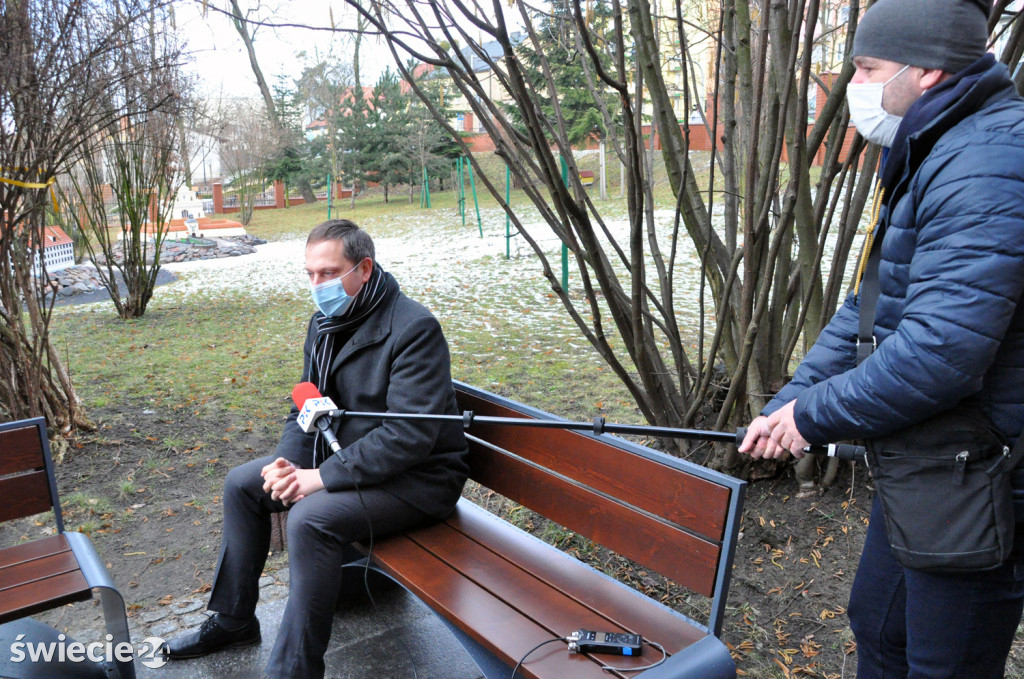 Nowe kosze i ławki pojawią się na ulicach Świecia