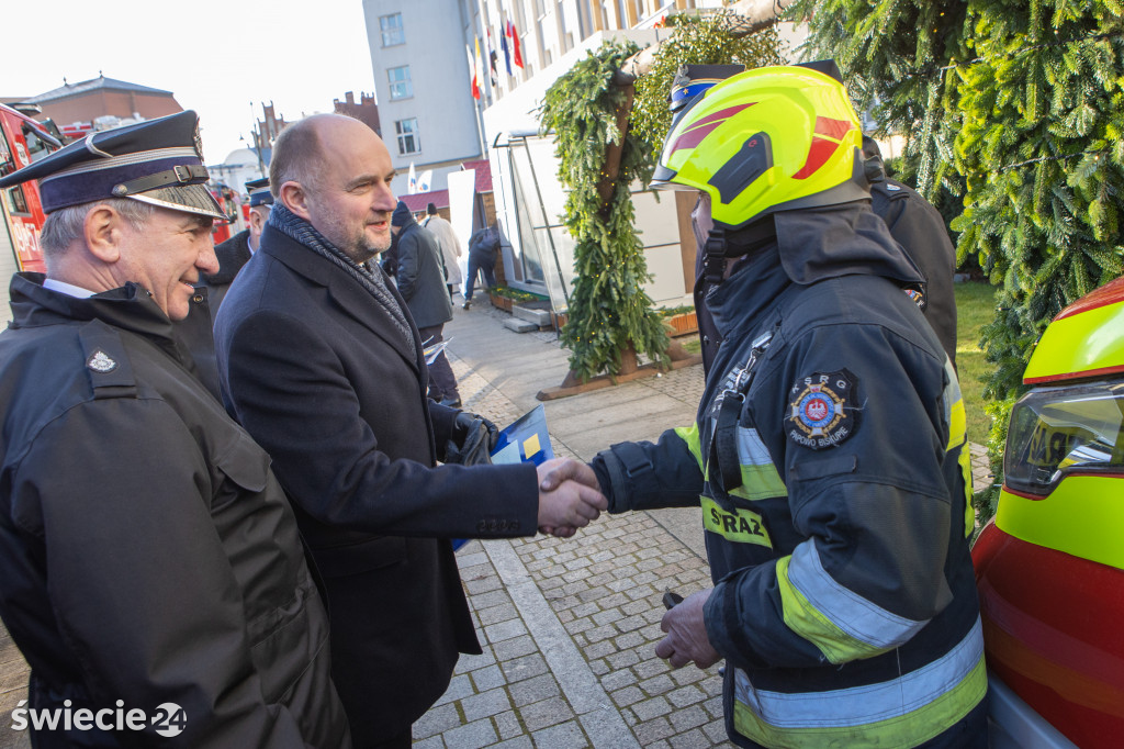 Nowe wozy dla strażaków ochotników