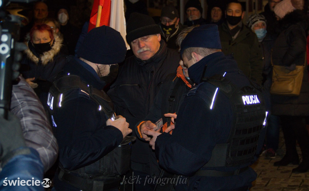 Protest w Świeciu przeciwko 