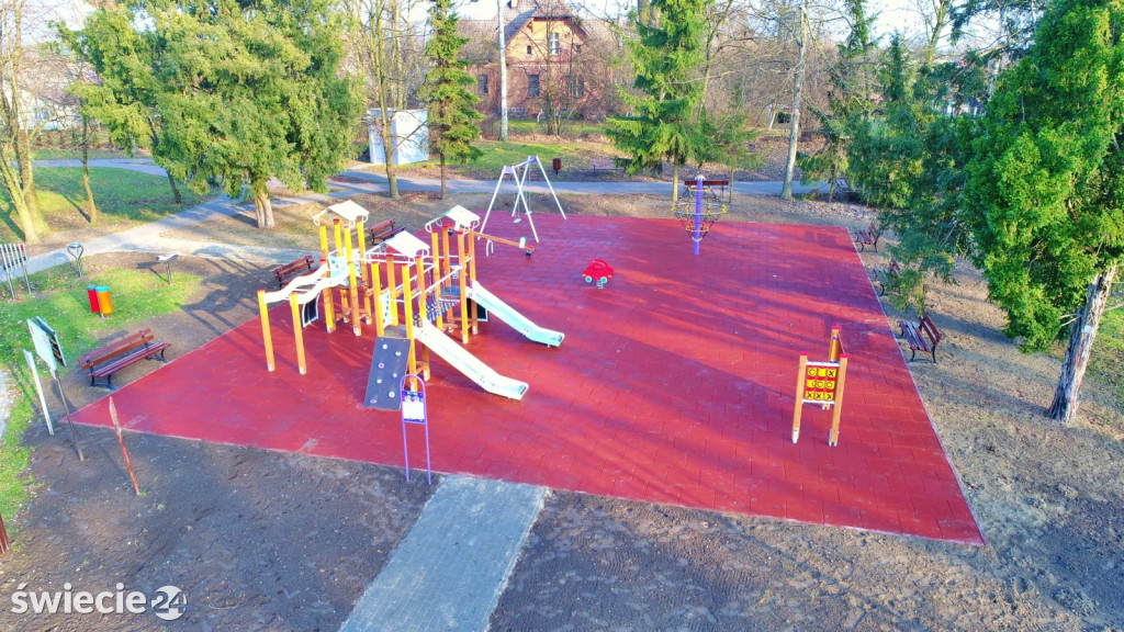 Inwestycja dla każdego. Piękny i nowoczesny park gminny w Bukowcu