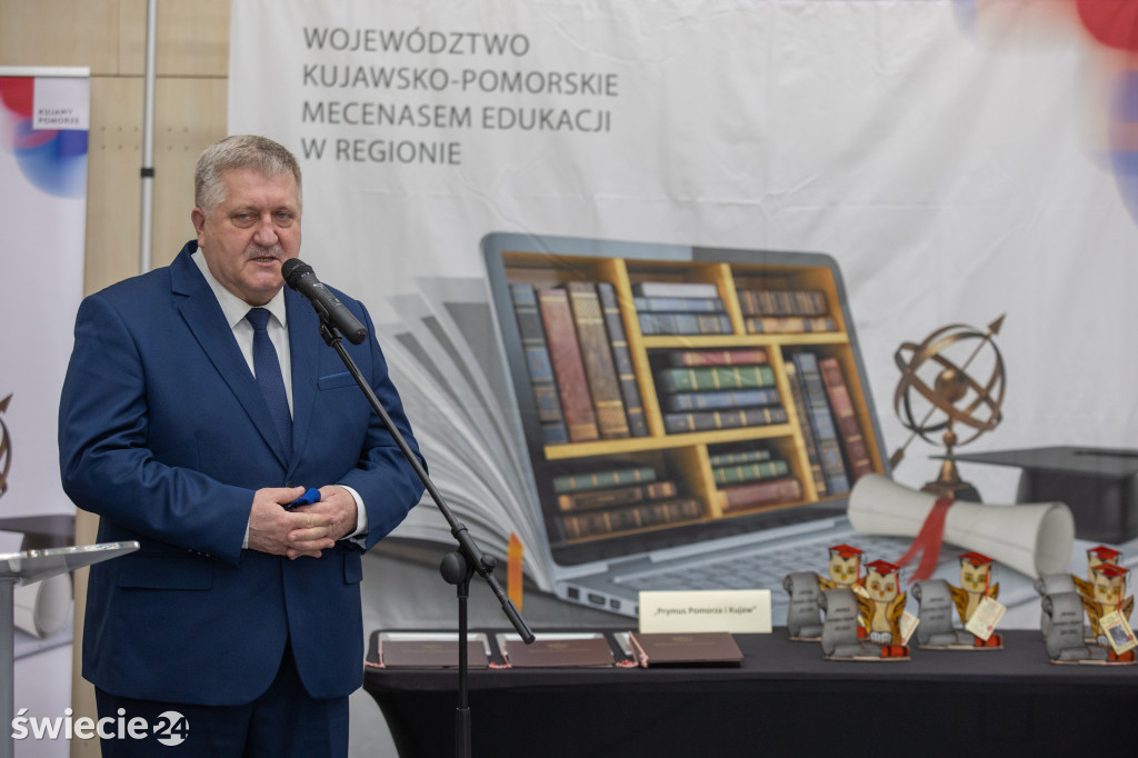 Stypendyści programu Prymusi Pomorza i Kujaw -  spotkanie z marszałkiem
