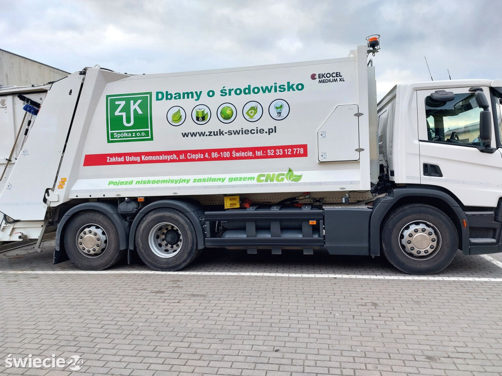Ekologiczna śmieciarka trafiła na ulice Świecia