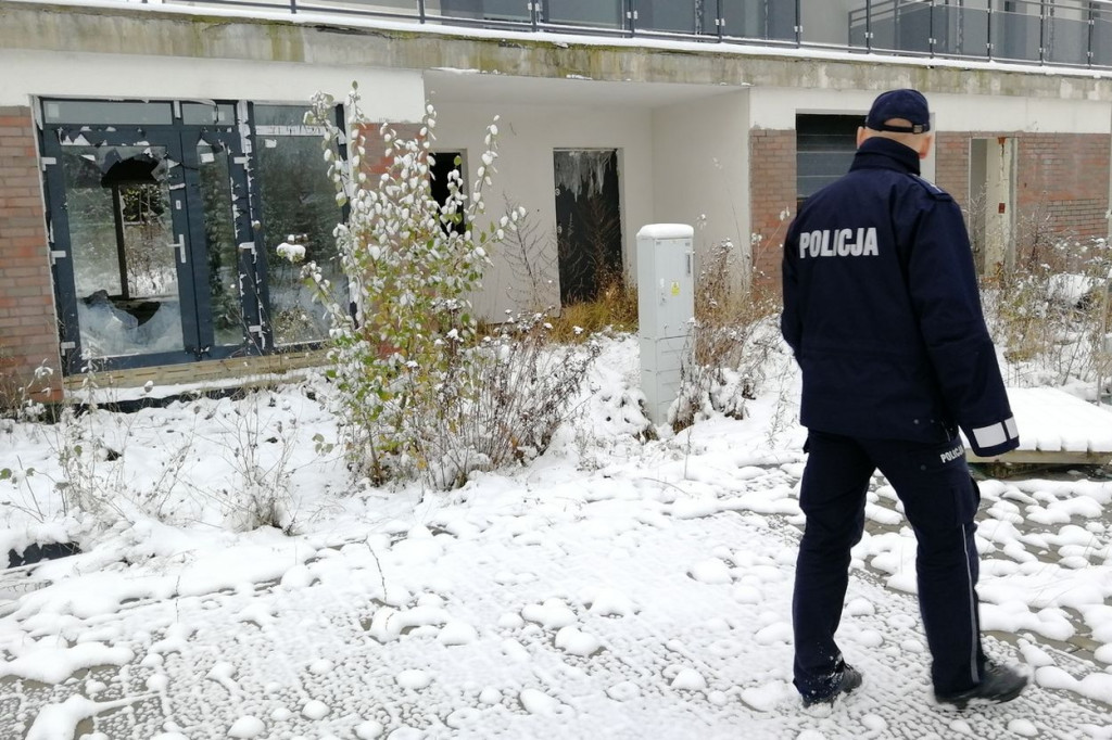 Wiesz, gdzie przebywają bezdomni? Zgłoś na 112