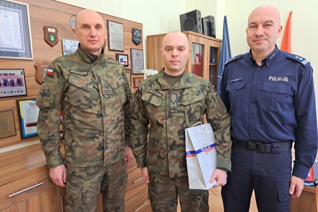 Żołnierz z Grupy zatrzymał pijanego kierowcę