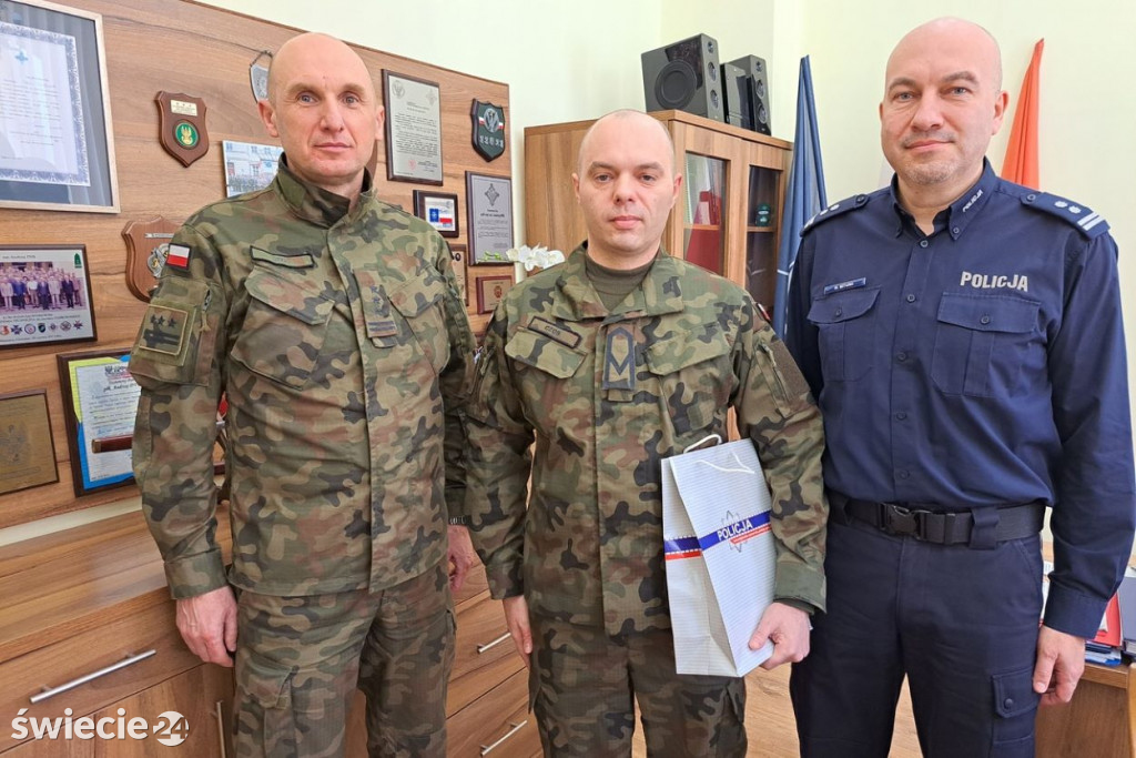Żołnierz z Grupy zatrzymał pijanego kierowcę