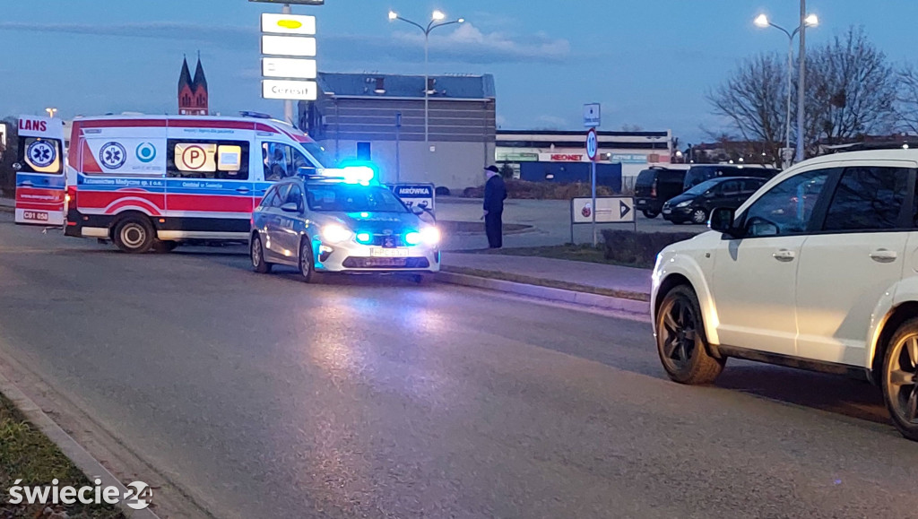 Świecie. Potrącenie rowerzysty na Armii Krajowej